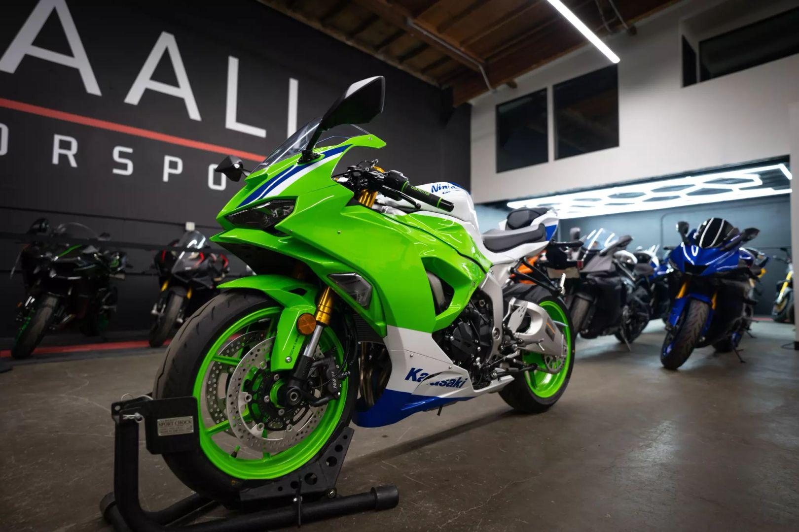 【超希少】DKⅢ PRO MODEL SEASON 2024 New 2024 Kawasaki Ninja ZX-6R 40th Anniversary Edition ABS