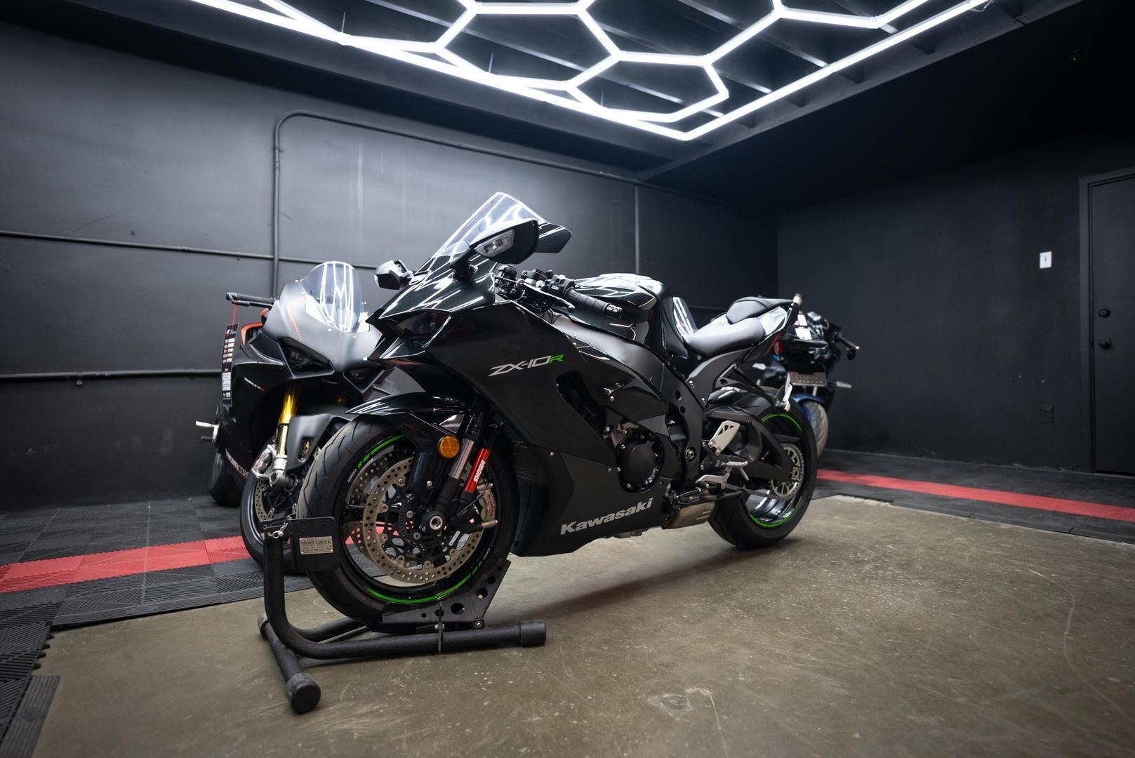 Used 2021 Kawasaki Ninja ZX-10R ABS For Sale (Sold) | Maali